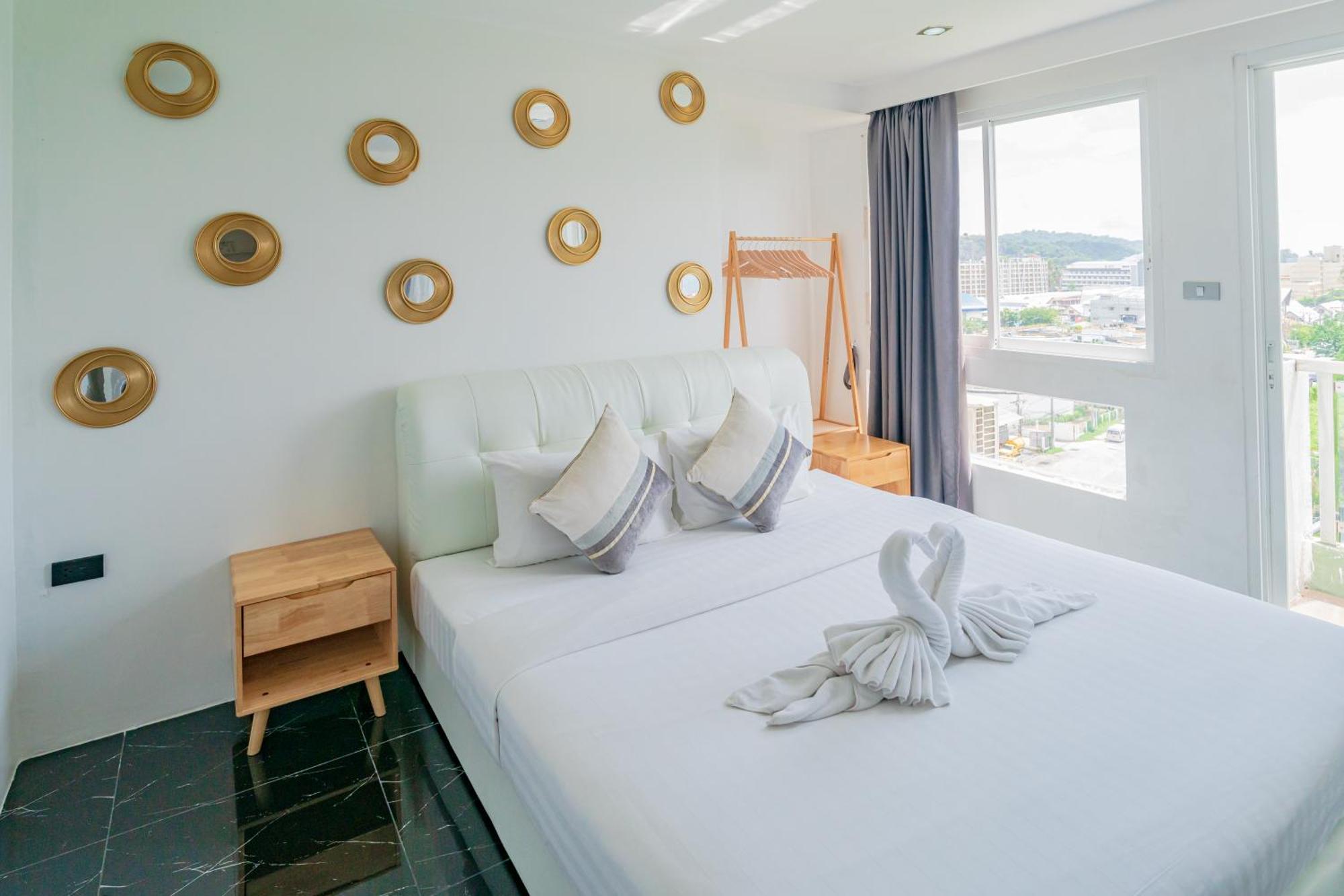 Patong Diamond Hotel Exterior foto